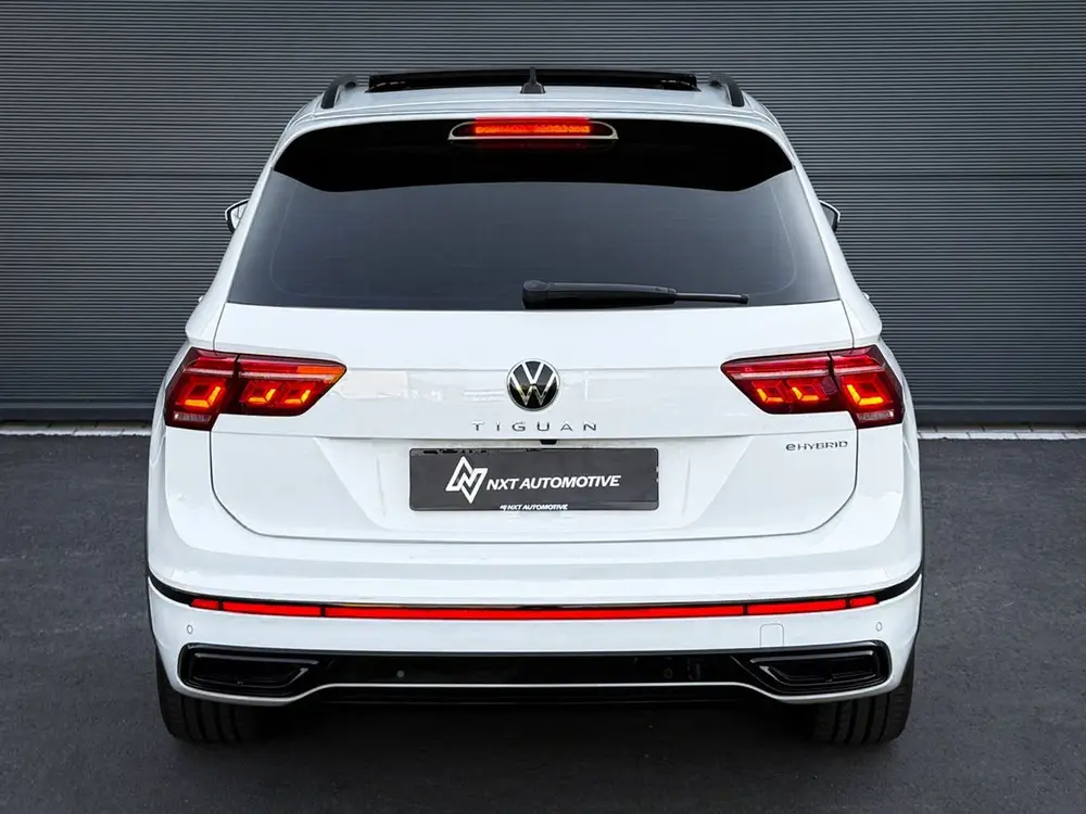 Volkswagen Tiguan 1.4 TSI eHybrid 3X R-Line, 245PK, Pano, AC uit 2022, foto 5