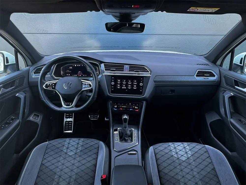 Volkswagen Tiguan 1.4 TSI eHybrid 3X R-Line, 245PK, Pano, AC uit 2022, foto 9