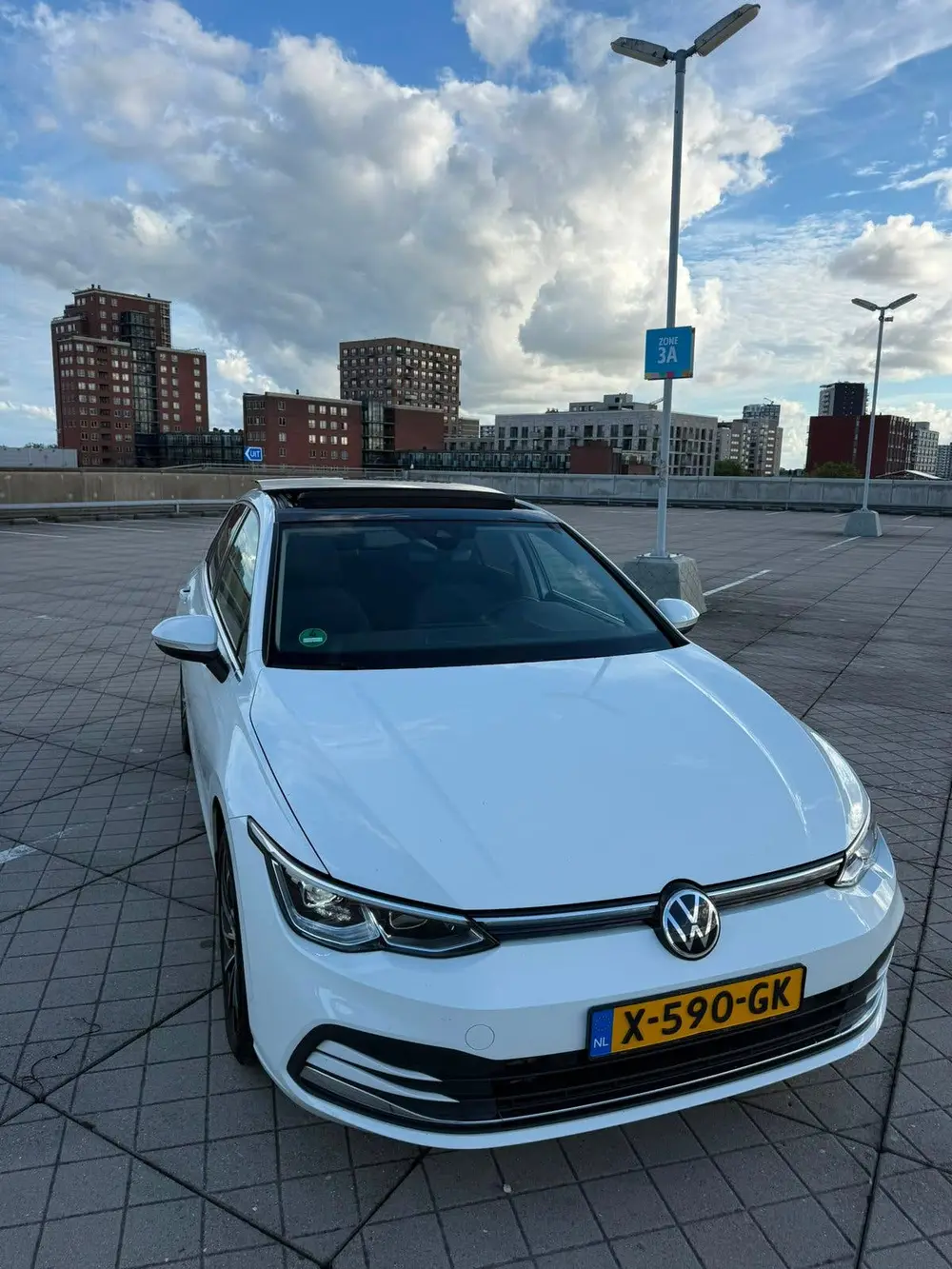Volkswagen Golf 1.4 Ehybrid 204pk DSG 2021 Wit uit 2021, foto 2