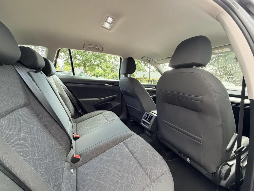 Volkswagen Golf Variant 1.0 TSI Life | Carplay | Adaptive cr uit 2022, foto 14