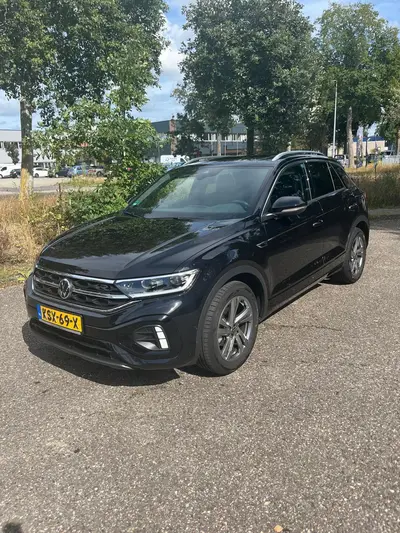 Volkswagen T-Roc 1.5 TSI 150pk 7-DSG 2024 Zwart uit 2024
