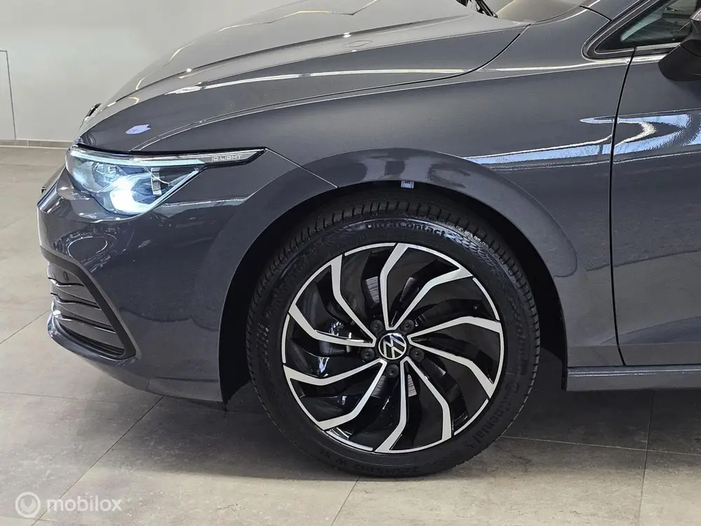 Volkswagen Golf 1.5 TSI Life Panorama/IQ Light/Carplay/Stoel uit 2020, foto 6