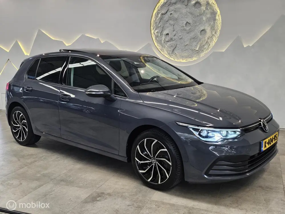 Volkswagen Golf 1.5 TSI Life Panorama/IQ Light/Carplay/Stoel uit 2020, foto 7