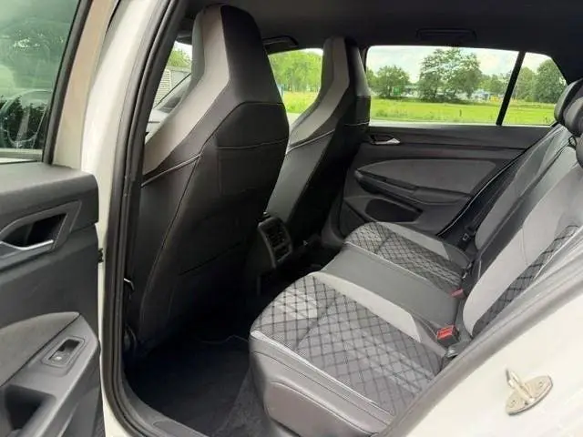 VOLKSWAGEN GOLF 1.5eTSI 150PK R-line Business LED/VIRTDASH/N uit 2021, foto 8