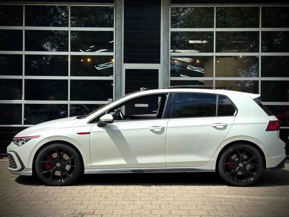 Volkswagen Golf 8 2.0 TSI GTI 245PK|Pano|IQ-LIGHT|Carplay| uit 2020, foto 5