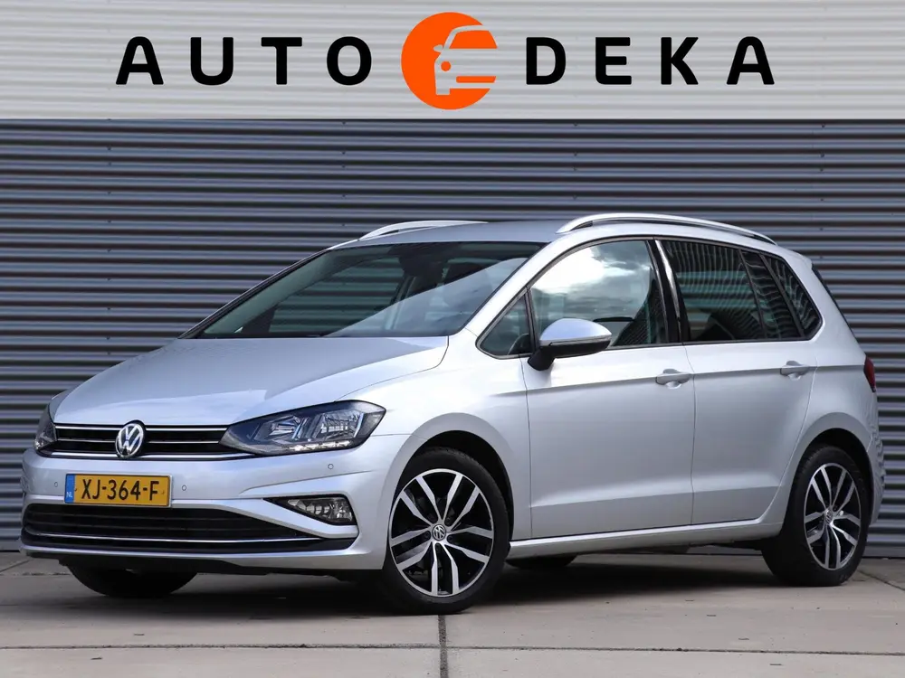 Volkswagen Golf Sportsvan 1.0 TSI Comfortline Automaat *Navi uit 2019