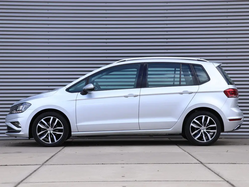 Volkswagen Golf Sportsvan 1.0 TSI Comfortline Automaat *Navi uit 2019, foto 4