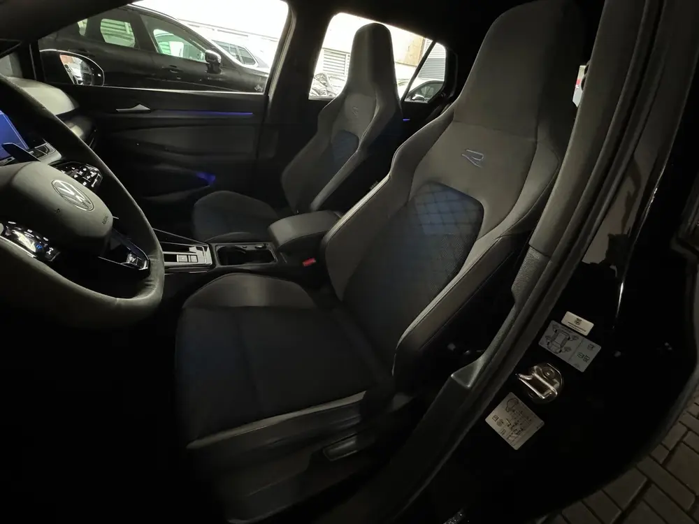 Volkswagen Golf 2.0 TSI R 4M Performance Pano|H/K|Akrapovic uit 2023, foto 6
