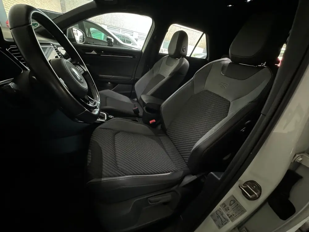 Volkswagen T-ROC 2.0 TSI 4Motion R Sfeer|ACC|Lane Assist uit 2021, foto 6