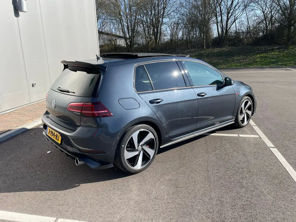 Volkswagen Golf VII Golf 2.0 TSI 221kW 7-DSG 2019 Dark Iron Blue uit 2019