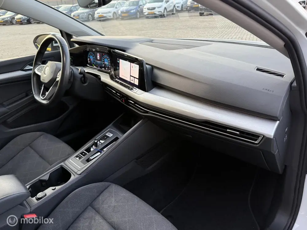 Volkswagen Golf 1.0 eTSI Life Business BTW | AUTOMAAT | uit 2023, foto 13