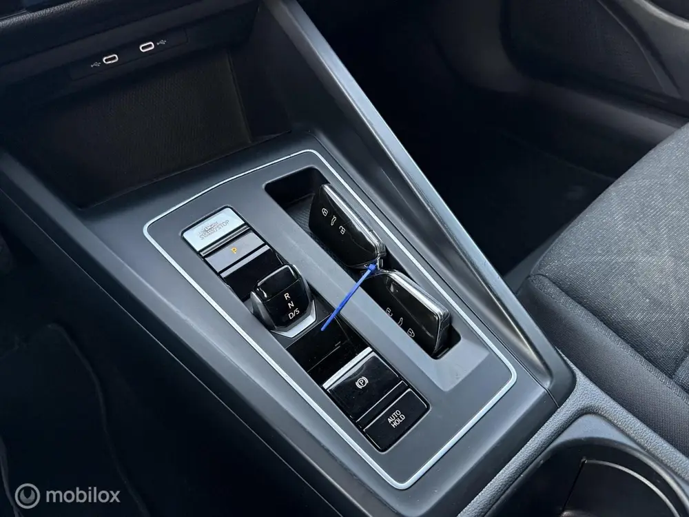 Volkswagen Golf 1.0 eTSI Life Business BTW | AUTOMAAT | uit 2023, foto 17