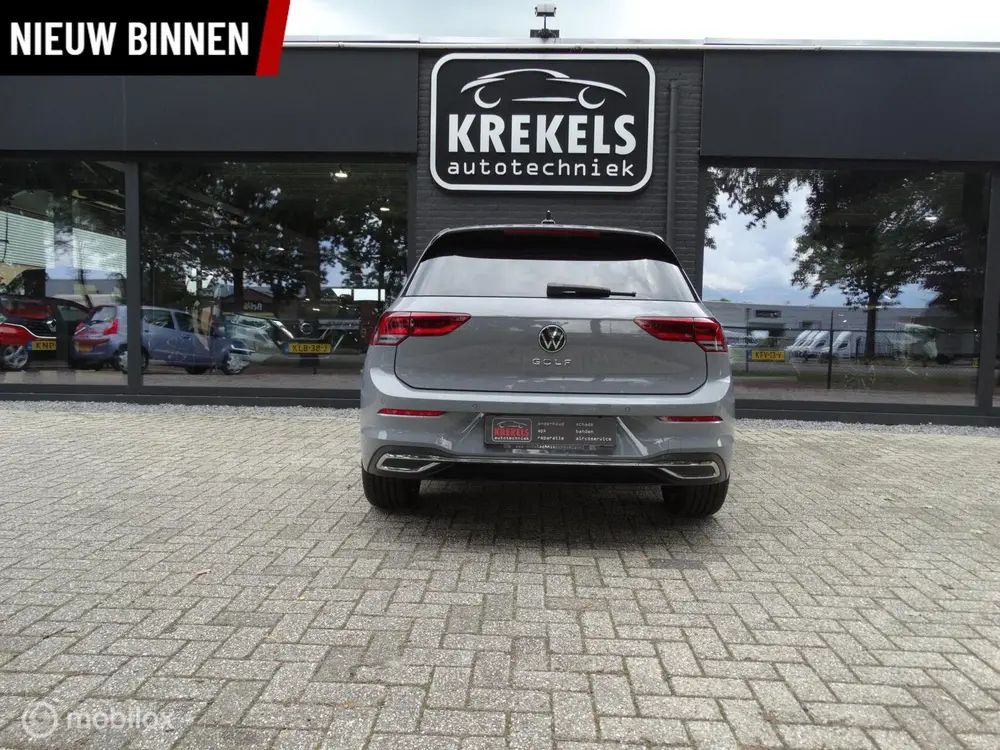 Volkswagen Golf 1.5 TSI Style | Camera | Ambient uit 2024, foto 6