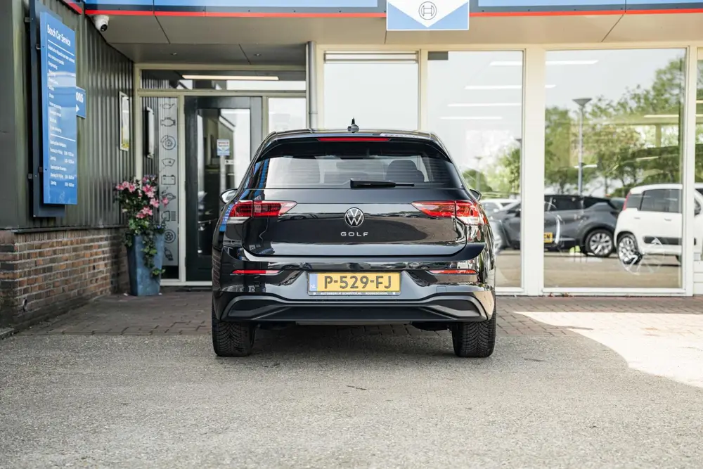 Volkswagen Golf 1.0 TSI Life uit 2022, foto 7