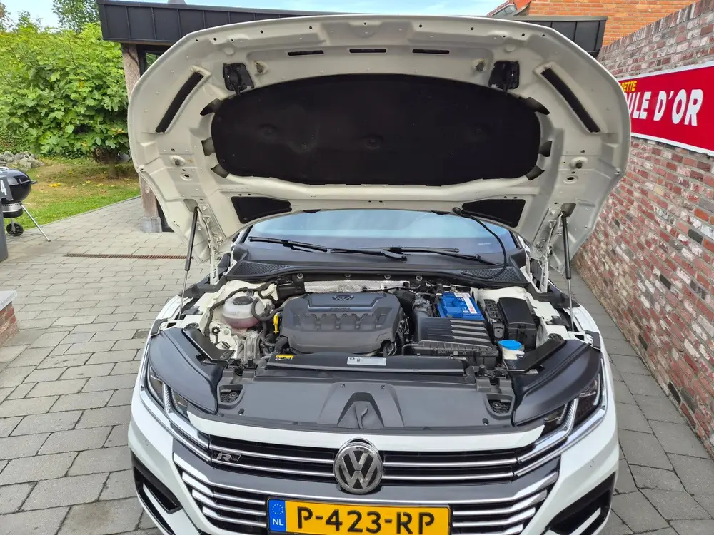 Volkswagen Arteon 2.0 TSI 190pk 7-DSG 2019 Wit uit 2019, foto 4
