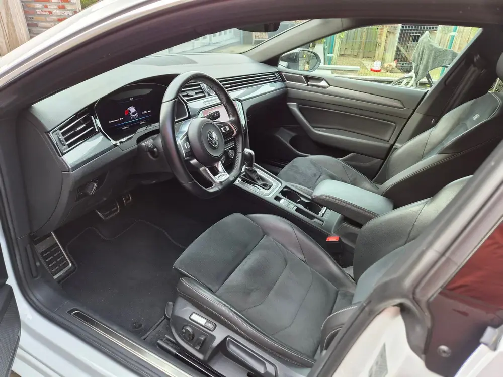 Volkswagen Arteon 2.0 TSI 190pk 7-DSG 2019 Wit uit 2019, foto 5