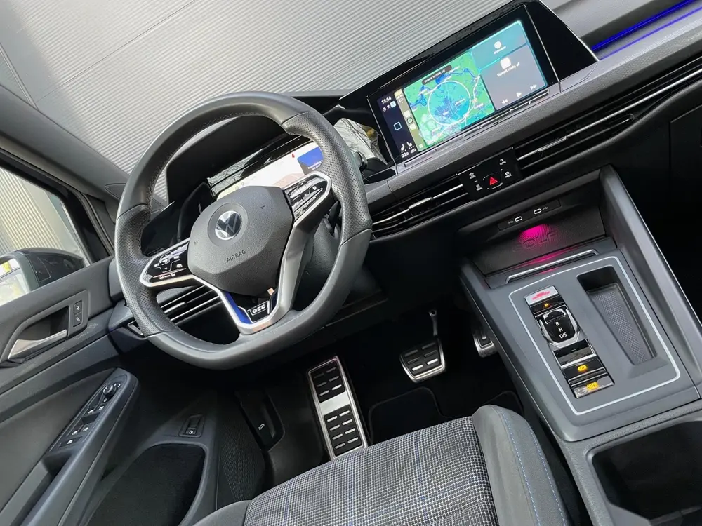 Volkswagen Golf 1.4 eHybrid GTE SOH 89.5% IQ LIGHT PANO CARP uit 2020, foto 9