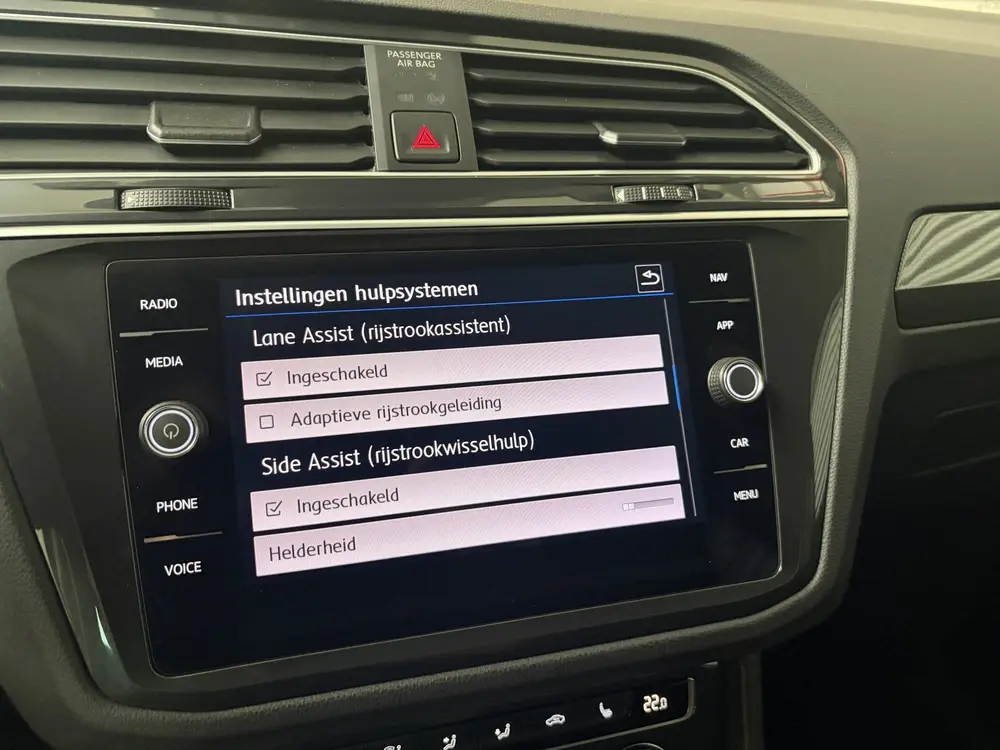 Volkswagen Tiguan 1.5 TSI ACT/DODE HOEK/TREKH WEGKLAP/DIGI C uit 2019, foto 15