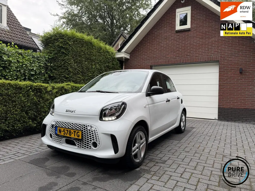 Smart Forfour EQ Essential Plus 18 kWh| Dealer|Cruise| Leer uit 2021