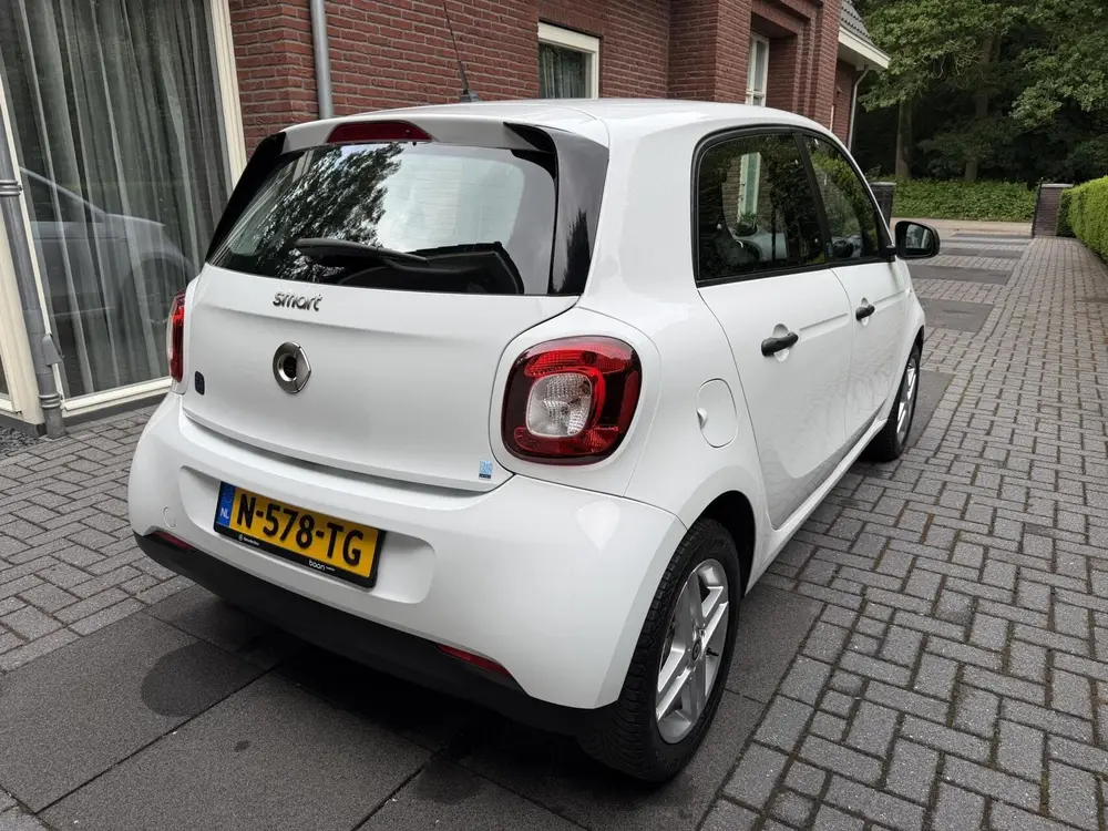 Smart Forfour EQ Essential Plus 18 kWh| Dealer|Cruise| Leer uit 2021, foto 4