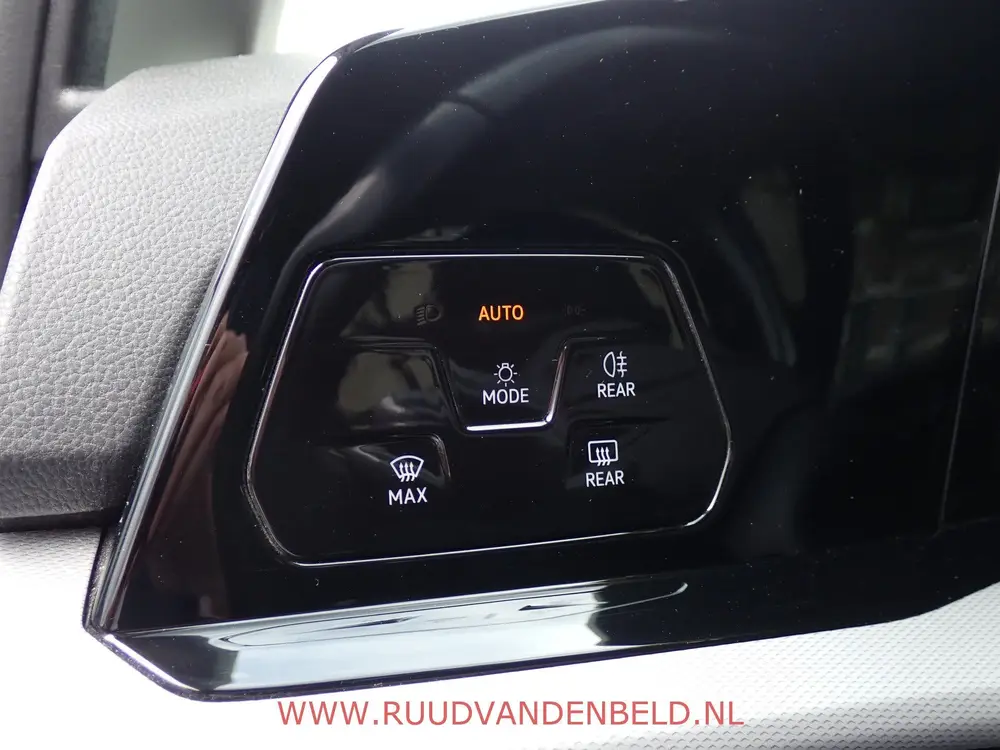 Volkswagen Golf 1.0TSI / ACC / CARPLAY / PDC / 19'' uit 2022, foto 12