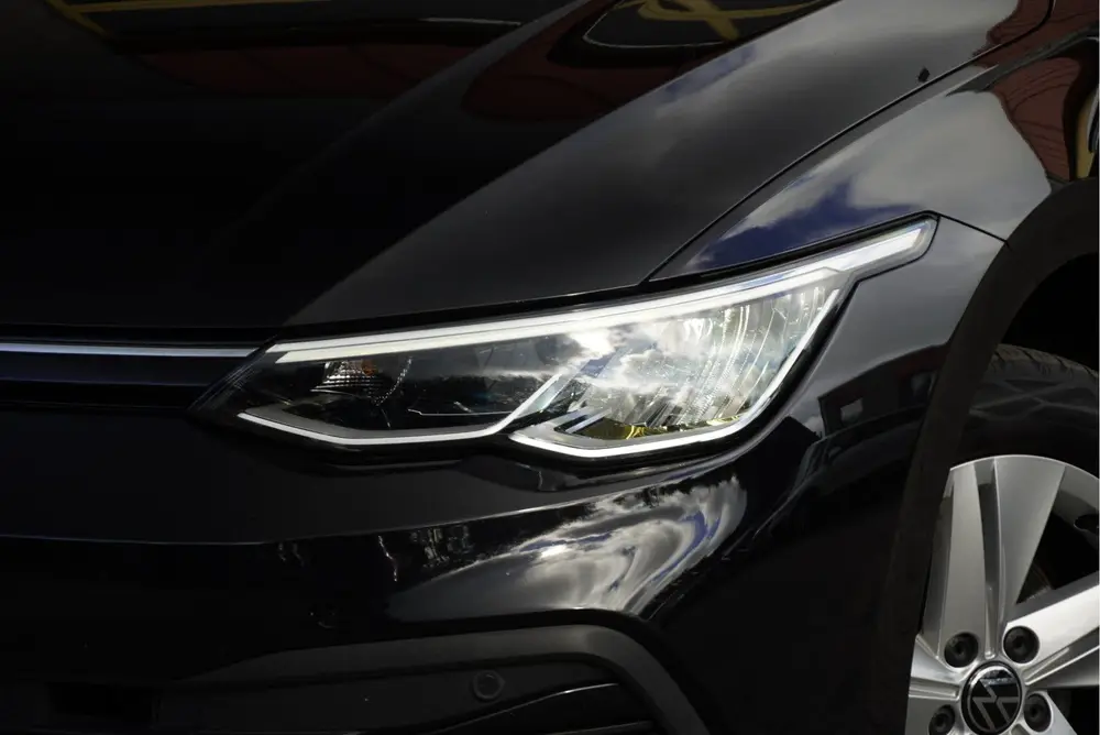 Volkswagen Golf 1.0 TSI Life BJ2021 Lmv 16" | Led V+A | Pdc uit 2021, foto 5