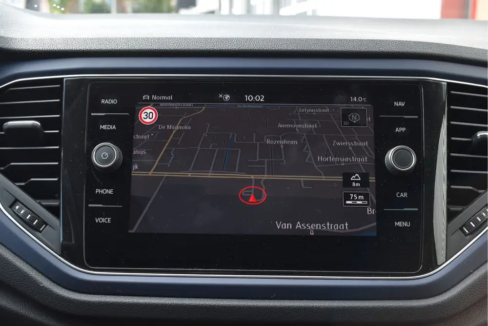 Volkswagen T-Roc 1.5 TSI Style 150pk Panorama, Camera, Elek. uit 2020, foto 19