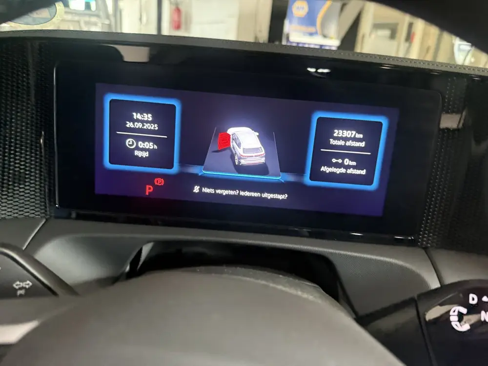 Volkswagen Tiguan 1.5 eTSI Life Edition | Automaat | Stoelve uit 2025, foto 11