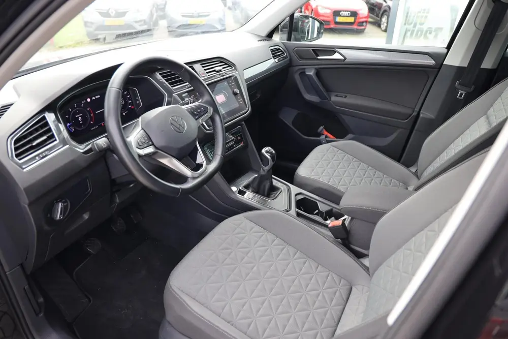 Volkswagen Tiguan 1.5 TSI Life Business|Navi|ACC|Virtual|App uit 2021, foto 5