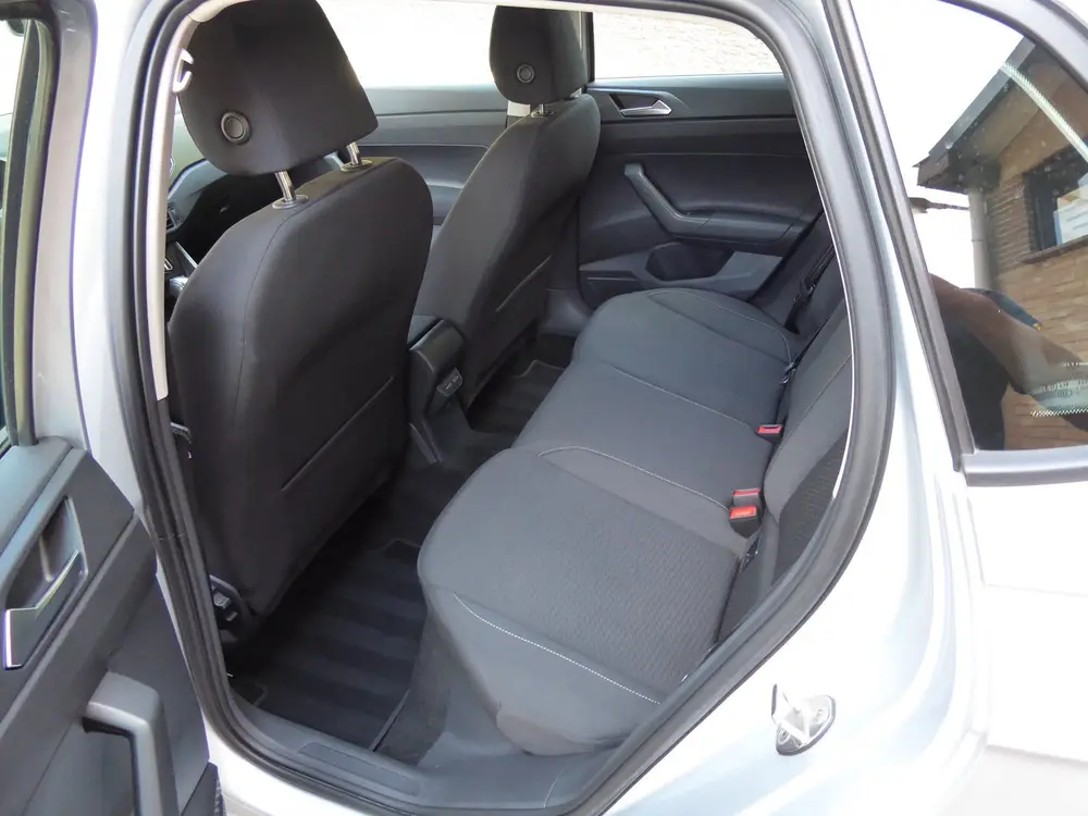 Volkswagen POLO 1.0 TSI Comfortline Business uit 2021, foto 13