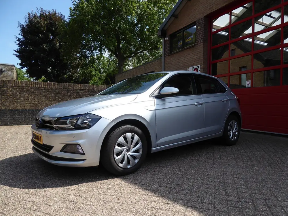 Volkswagen POLO 1.0 TSI Comfortline Business uit 2021, foto 5