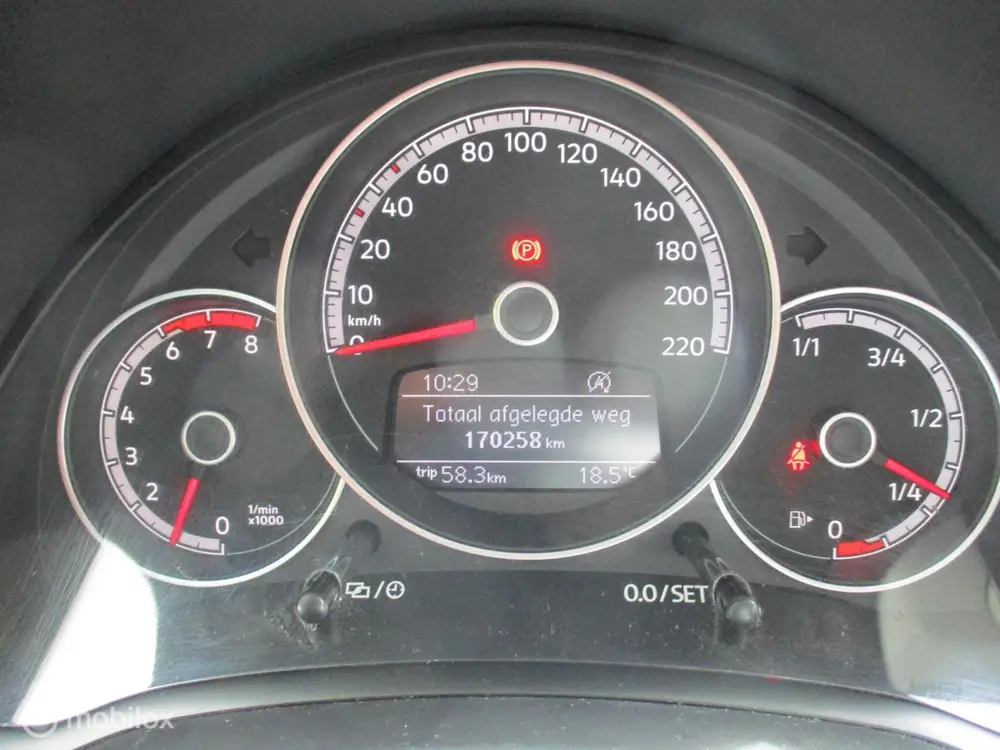 Volkswagen Up! 1.0 BMT move up! uit 2019, foto 14