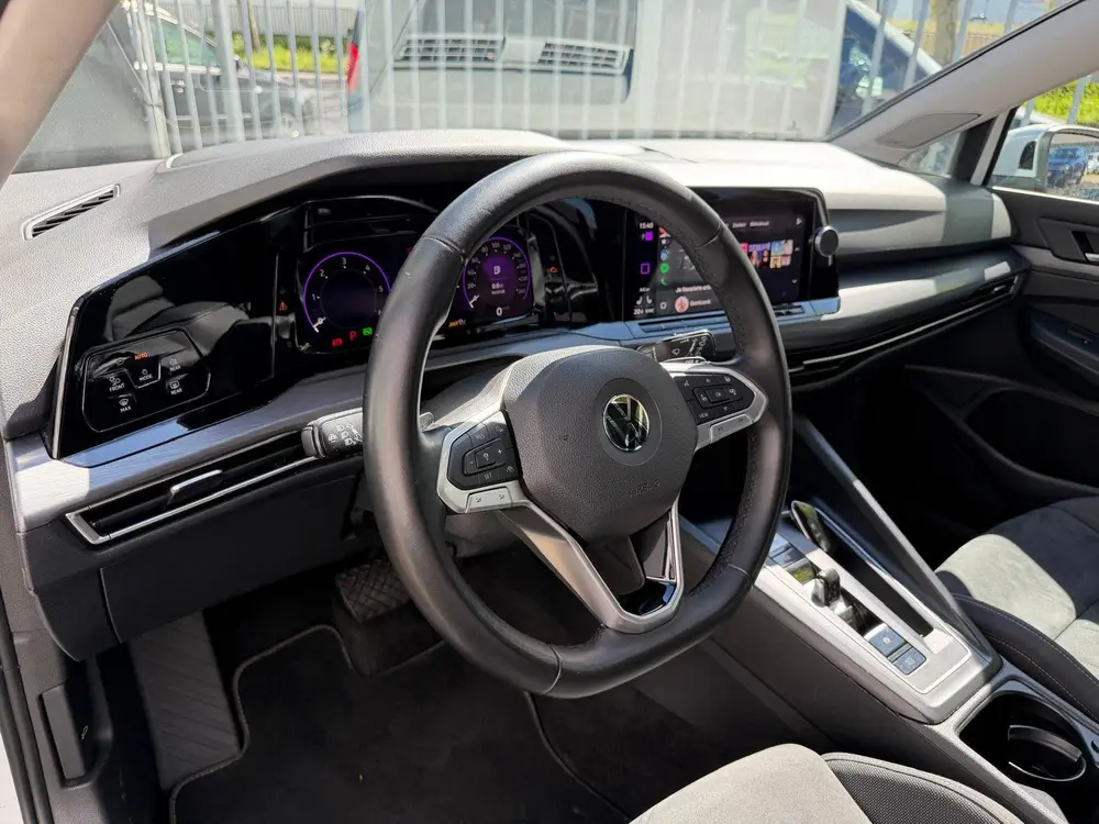 Volkswagen Golf 2.0 TDI Style Pano HUD uit 2020, foto 16