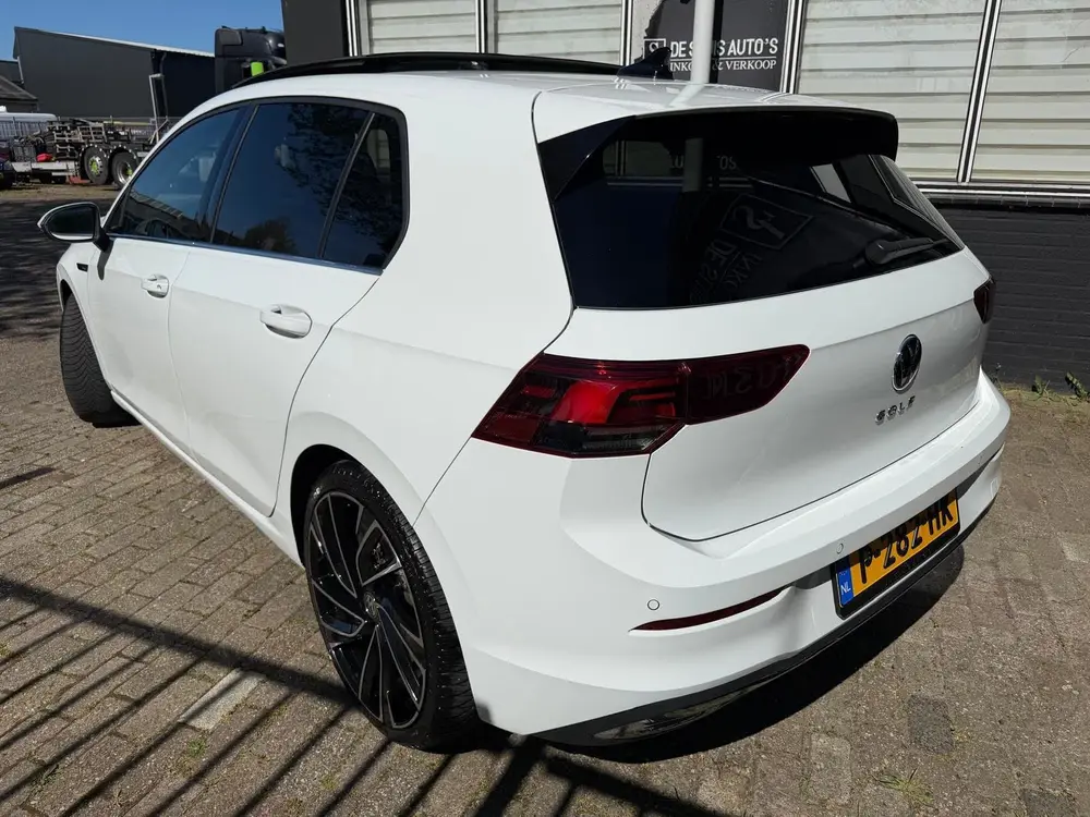 Volkswagen Golf 2.0 TDI Style Pano HUD uit 2020, foto 3