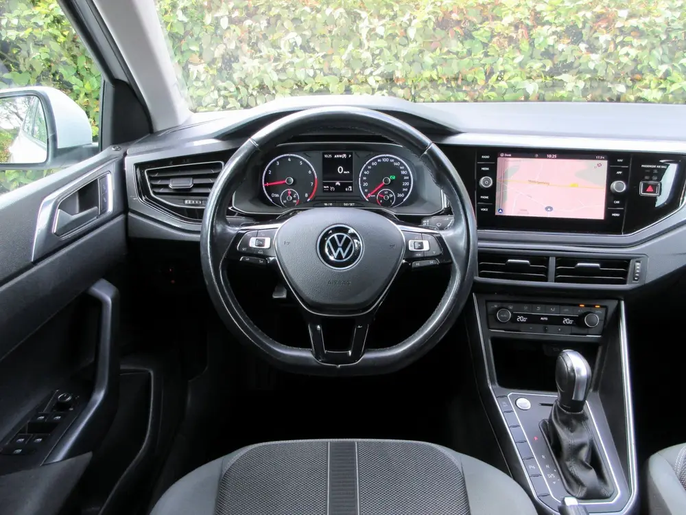 Volkswagen POLO 1.0 TSI Highline Business R Automaat uit 2021, foto 3