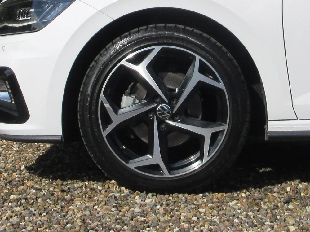 Volkswagen POLO 1.0 TSI Highline Business R Automaat uit 2021, foto 6