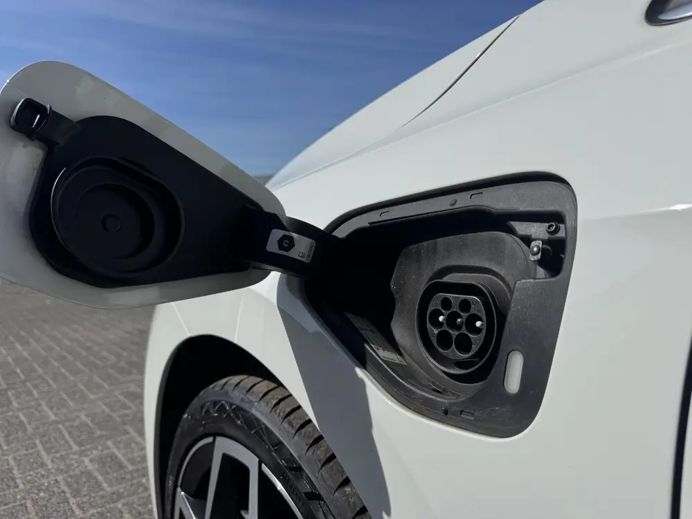 Volkswagen Golf 1.4 eHybrid Style | Achteruitrijcamera | Sto uit 2022, foto 6