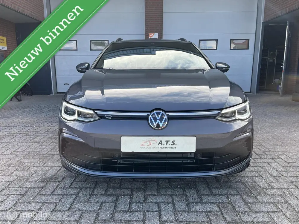 Volkswagen Golf Variant 1.5 eTSI R-Line ACC*LED*CAMERA*PDC* uit 2024, foto 2