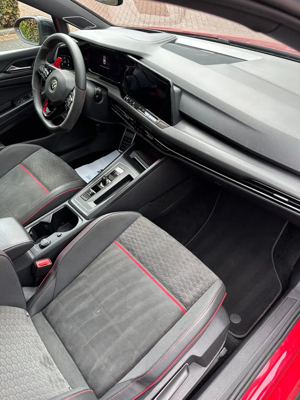 Volkswagen Golf GTI 2.0 TSI 245pk 7-DSG 2020 Rood uit 2020, foto 10