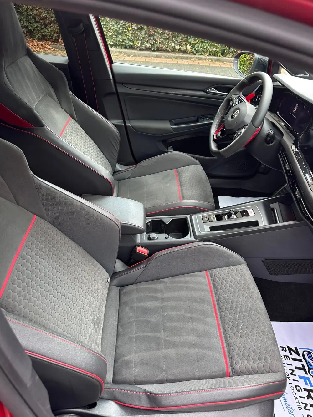 Volkswagen Golf GTI 2.0 TSI 245pk 7-DSG 2020 Rood uit 2020, foto 9