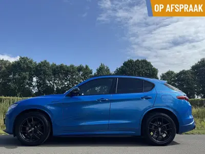 Alfa Romeo Stelvio 2.0t Q4 Veloce my21, Pano, 20 inch, Misan uit 2020