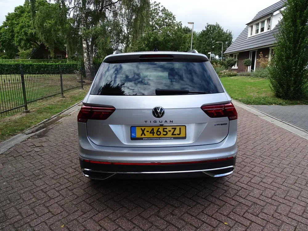 Volkswagen Tiguan 1.4 TSI eHybrid R-Line Business+ uit 2023, foto 8