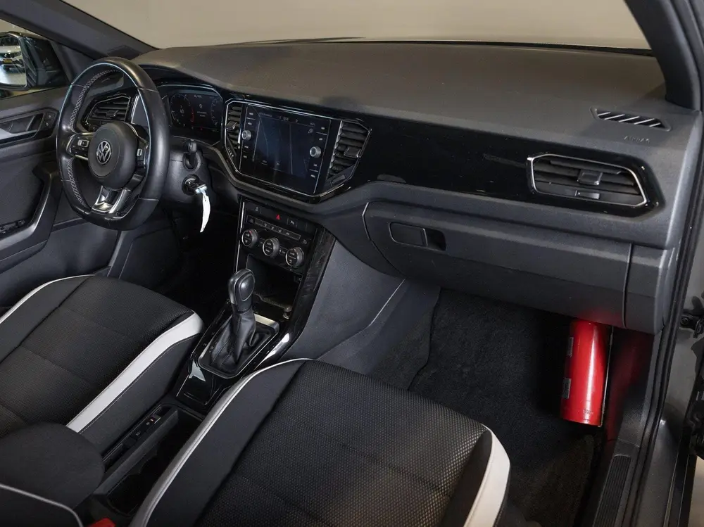 Volkswagen T-Roc Sport / 150pk / Achteruitrij camera / Virtu uit 2022, foto 5