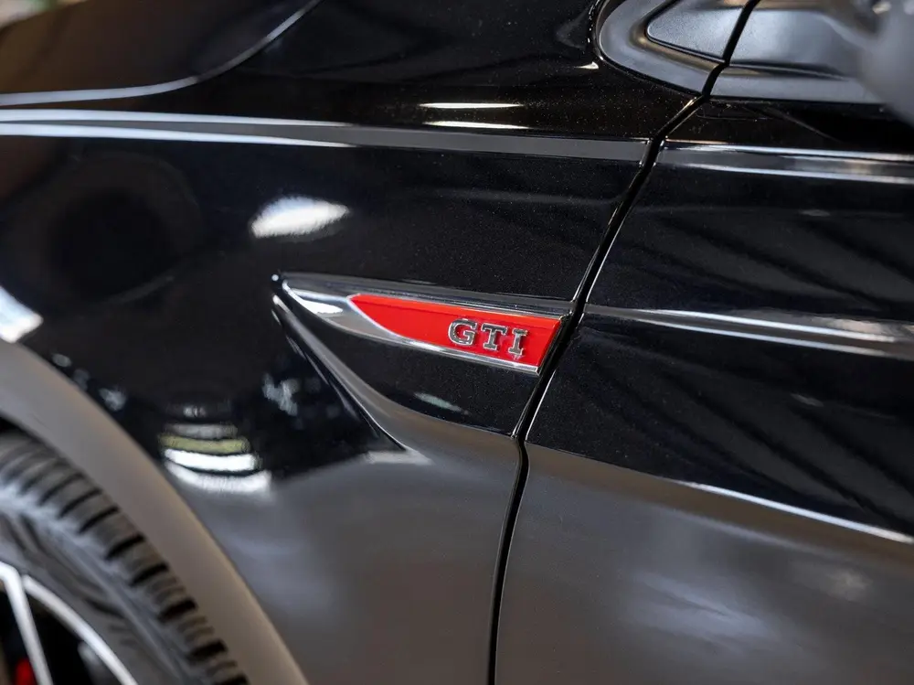 Volkswagen Polo 2.0 TSI GTI NL en BTW auto / Panorama dak / uit 2023, foto 17