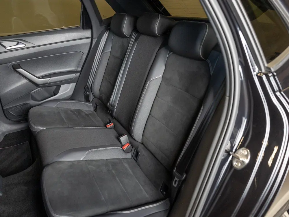 Volkswagen Polo 2.0 TSI GTI NL en BTW auto / Panorama dak / uit 2023, foto 9