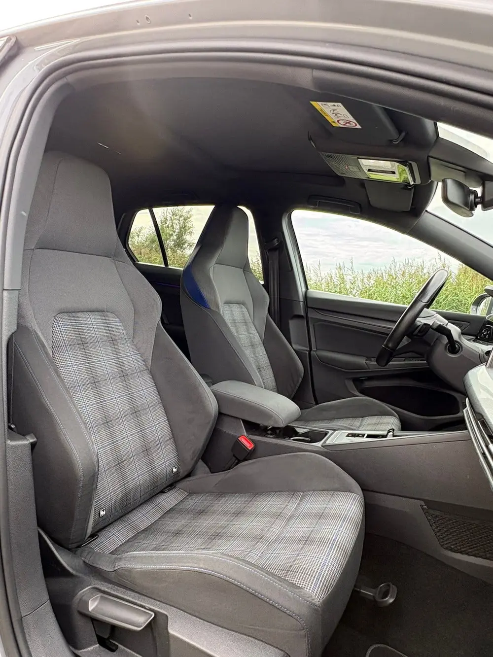 Volkswagen Golf 8 GTE Pano Headup IQ Grijs 19inch uit 2020, foto 15