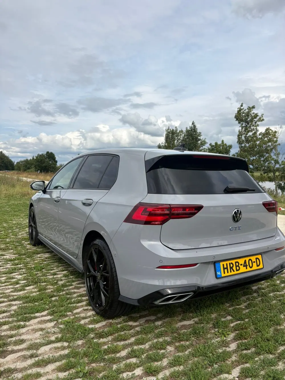 Volkswagen Golf 8 GTE Pano Headup IQ Grijs 19inch uit 2020, foto 6