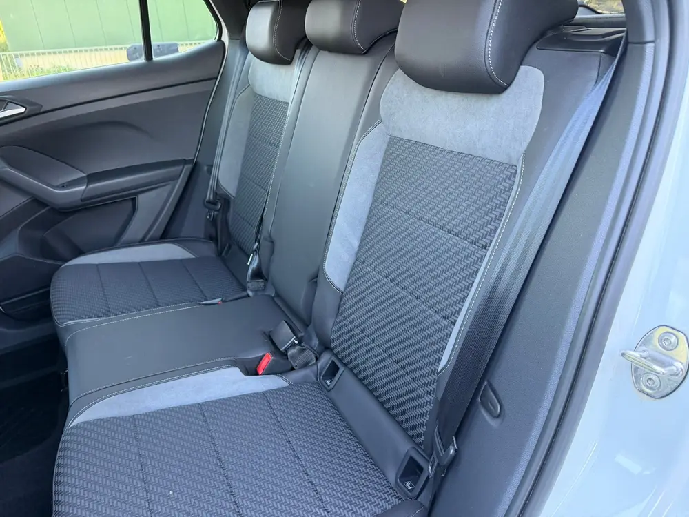 Volkswagen T-Cross 1.0 TSI R-line Dsg / Acc / Navi / Led uit 2020, foto 16