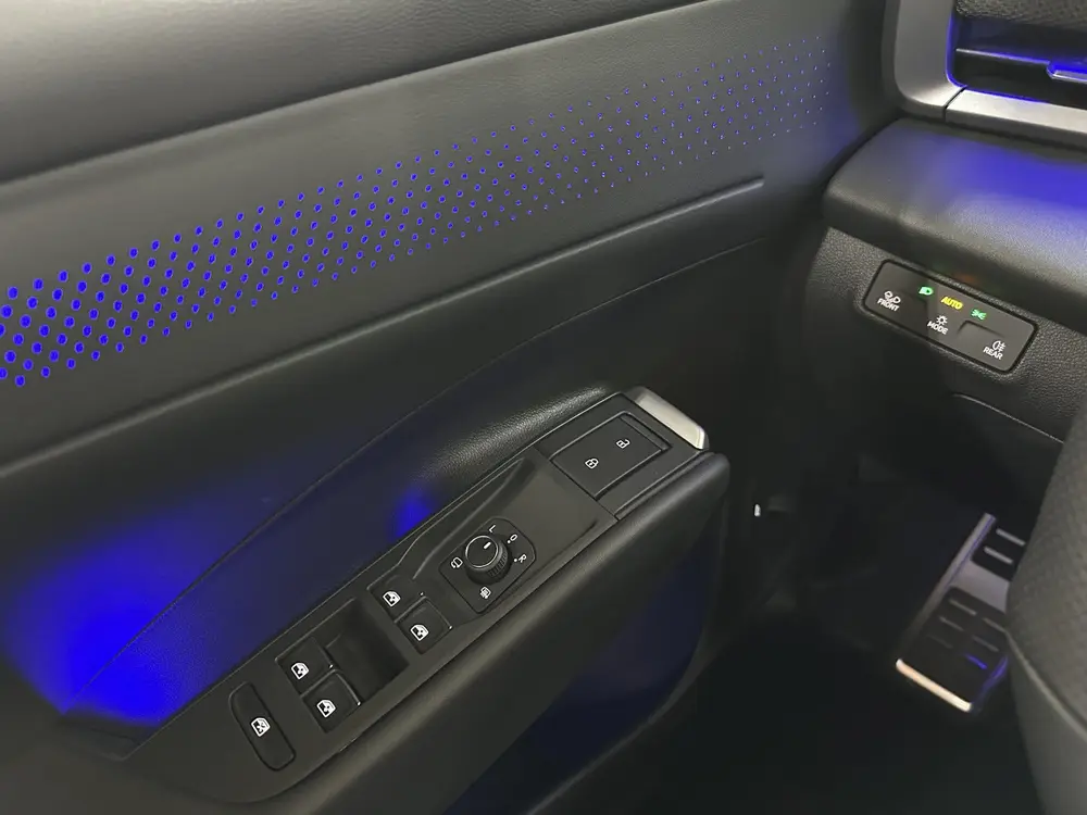 Volkswagen T-Roc 1.5 eTsi R-Line First Edition | H&K | Trekh uit 2026, foto 14