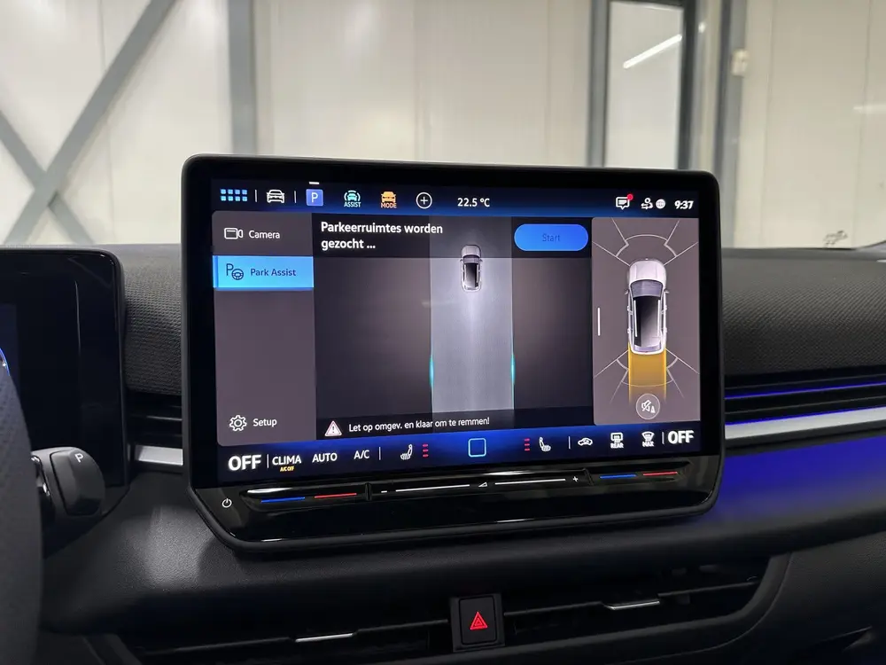 Volkswagen T-Roc 1.5 eTsi R-Line First Edition | H&K | Trekh uit 2026, foto 17
